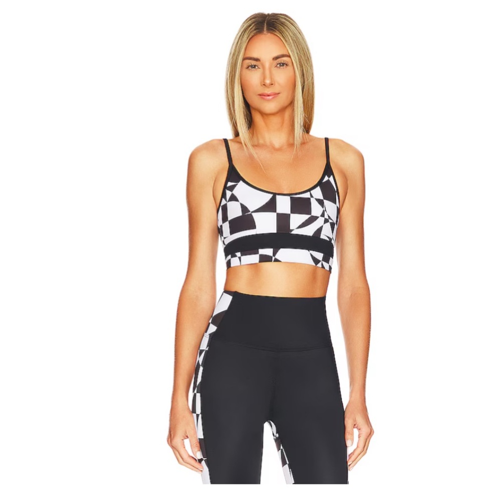 Beachriot Eva Top in 70's Geo- Large